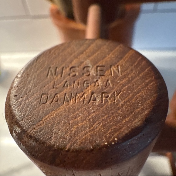 Vintage MCM Danish Teak Nissen Langaa 3 or 4 Bottle Wine Holder Signed - Picture 6 of 10